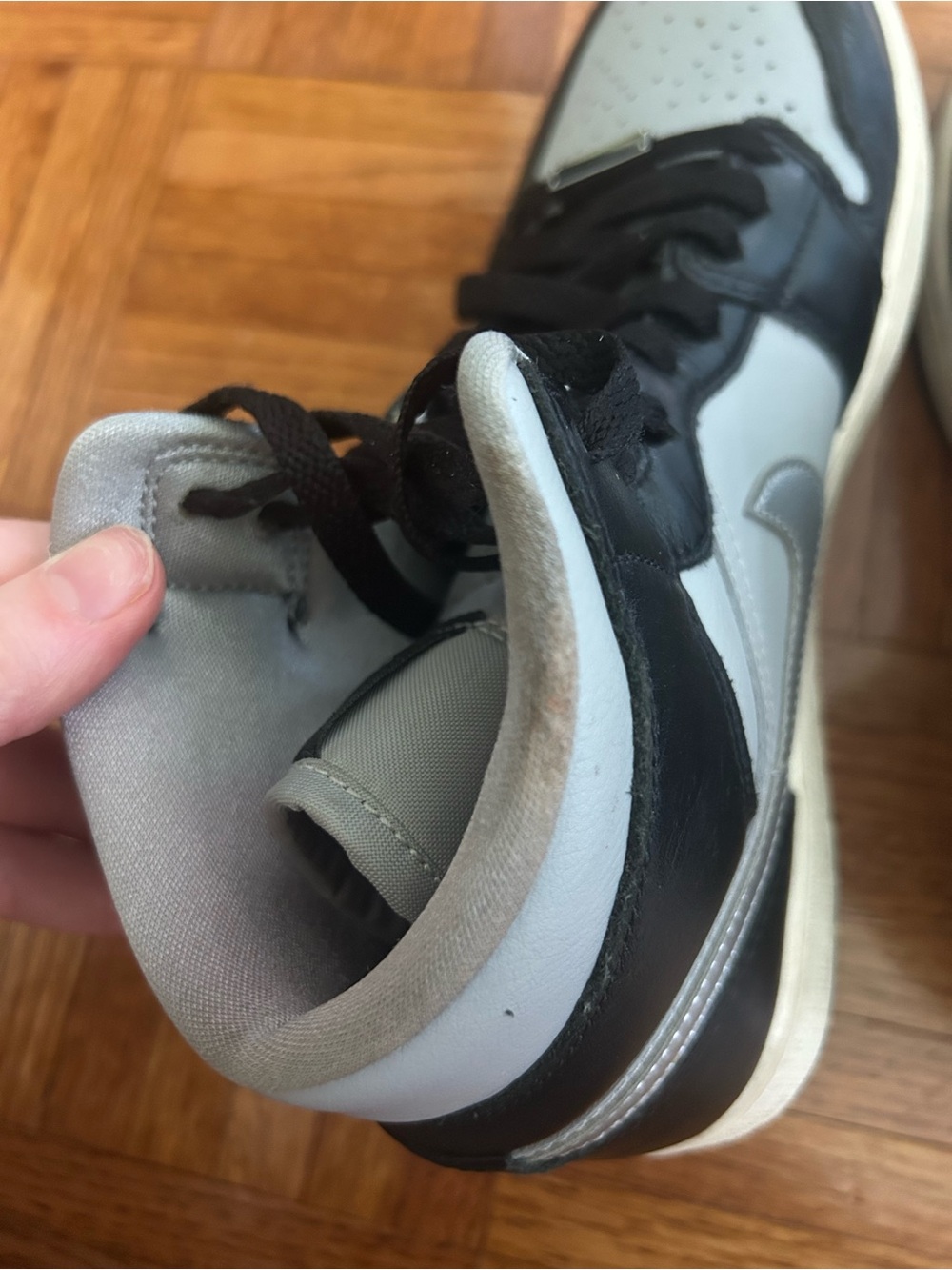 Air Jordan 1 Low - Metallic Silver & Black womens Sneakers - Picture 11 of 12